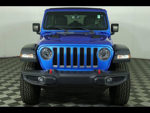 Used 2022 Jeep Wrangler Unlimited Rubicon w/ Cold Weather Group image 19