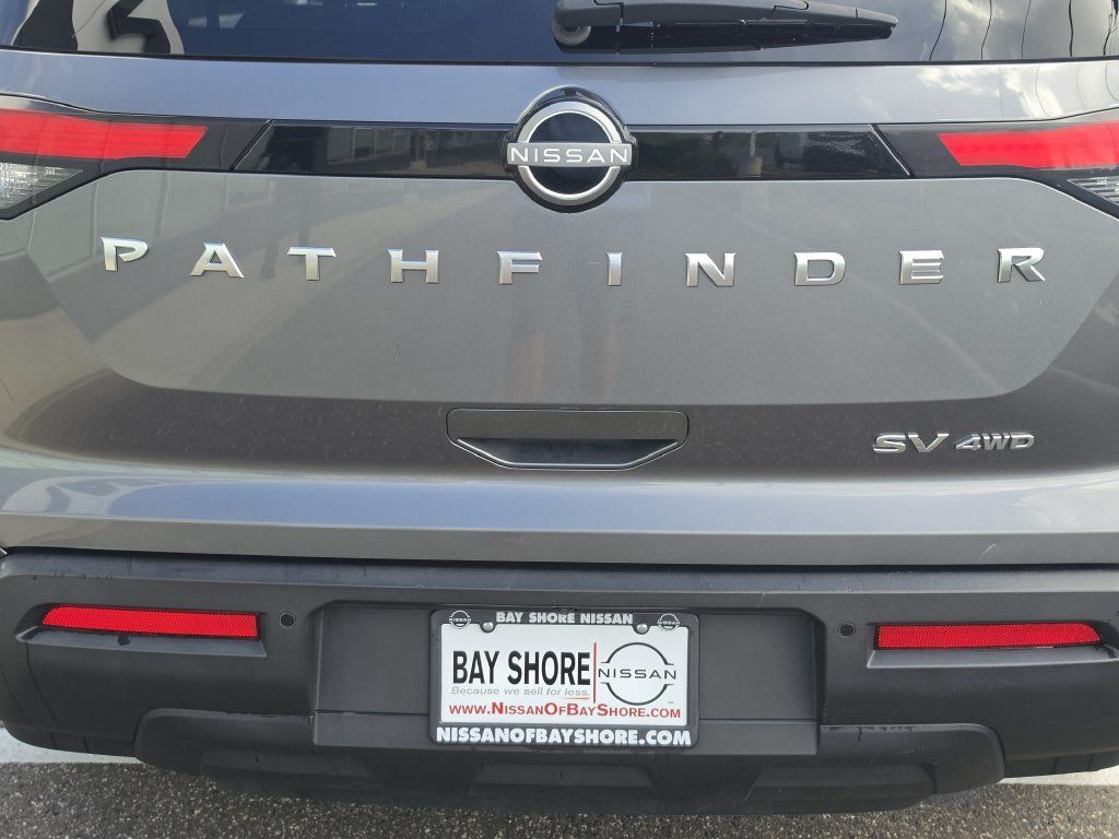 Certified 2024 Nissan Pathfinder SV AWD/4WD image 27