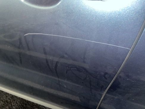 Used 2023 Kia Carnival SX Prestige image 18