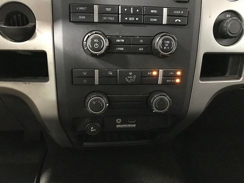 Used 2011 Ford F150 XLT w/ XLT Chrome Pkg RWD image 28