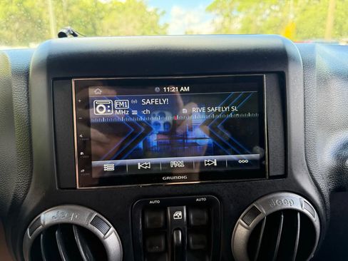 Used 2014 Jeep Wrangler Unlimited Sport w/ Quick Order Package 24S image 21