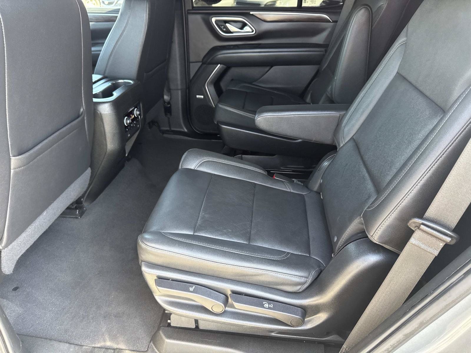 Used 2022 Chevrolet Tahoe Z71 w/ Z71 Off-Road Package AWD/4WD image 27