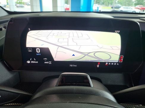 Used 2026 Chevrolet Traverse High Country w/ LPO, Floor Liner Package AWD/4WD image 8