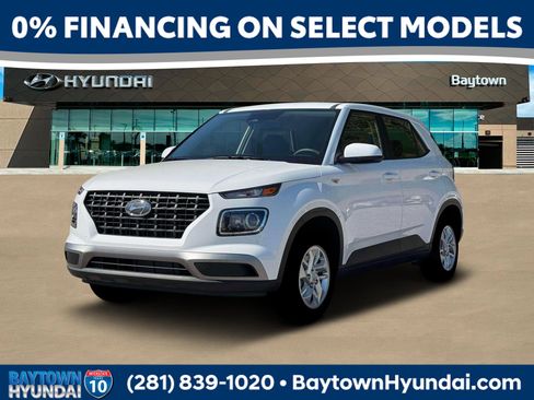 New 2026 Hyundai Venue SE FWD image 1