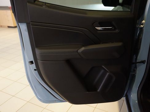 Certified 2025 Chevrolet Colorado LT w/ LT Convenience Package image 24