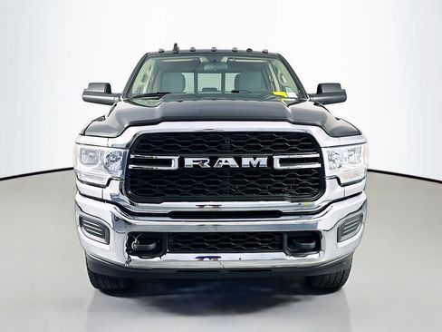 Used 2020 RAM 2500 Tradesman AWD/4WD image 2