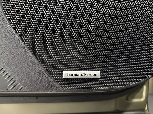 Used 2026 Subaru Forester Limited image 10