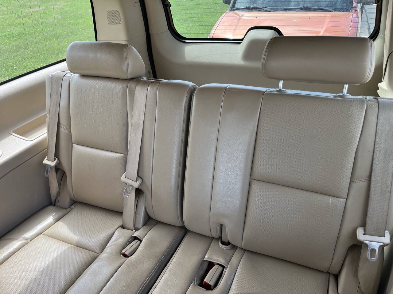 Used 2013 Chevrolet Suburban LTZ AWD/4WD image 21