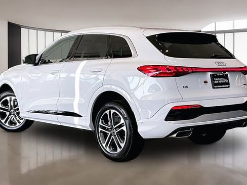 Used 2025 Audi Q5 Premium w/ Convenience Package AWD/4WD image 4
