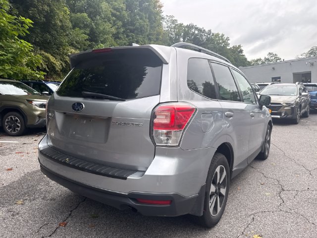 Used 2018 Subaru Forester 2.5i Premium w/ Protection Package #1 AWD/4WD image 2