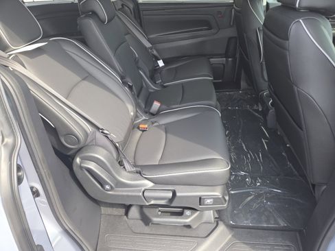 New 2026 Honda Odyssey Touring image 22