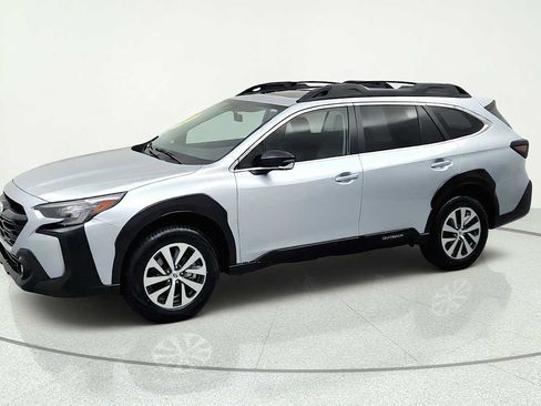 Certified 2024 Subaru Outback Premium AWD/4WD image 4