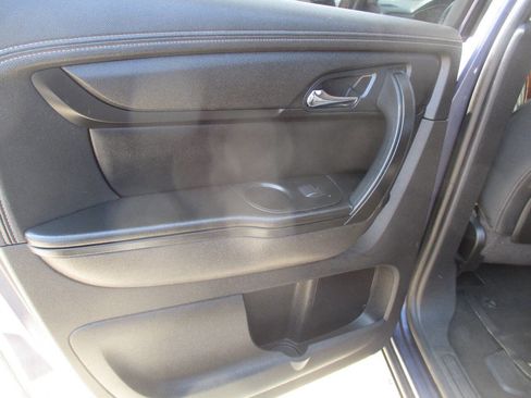 Used 2014 Chevrolet Traverse LT w/ LPO, 'HIT The Road' Package image 35