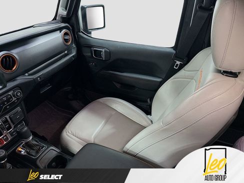 Used 2023 Jeep Gladiator Mojave w/ LED Lighting Group image 23