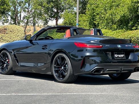 Used 2024 BMW Z4 M40i w/ Shadowloine Package RWD image 3