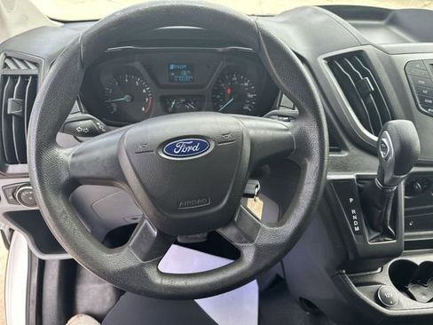Used 2018 Ford Transit 250 130 Low Roof RWD image 14