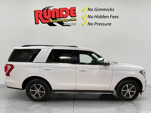 Used 2019 Ford Expedition XLT w/ Equipment Group 202A image 6