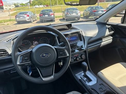 Used 2018 Subaru Impreza 2.0i w/ Popular Package #2 AWD/4WD image 12