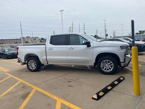 Used 2021 Chevrolet Silverado 1500 LT RWD image 1