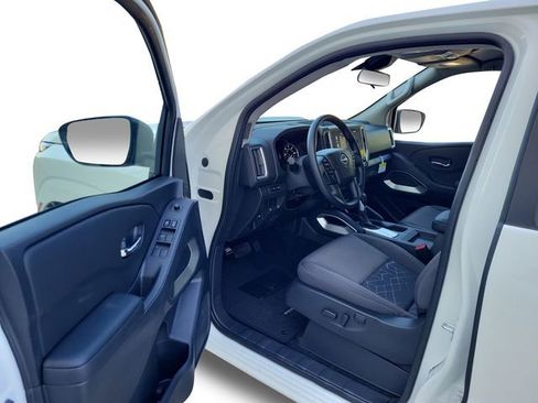 New 2025 Nissan Frontier SV image 10
