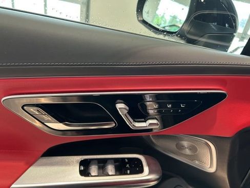 Used 2024 Mercedes-Benz CLE 450 4MATIC Cabriolet image 8