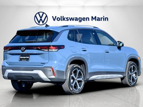 New 2026 Volkswagen Tiguan SE image 5
