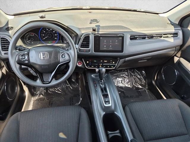 Used 2018 Honda HR-V EX image 17