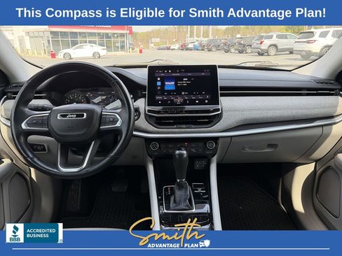 Used 2022 Jeep Compass Latitude w/ Convenience Group image 14