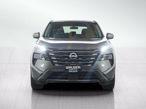 Certified 2026 Nissan Rogue SV w/ Cold Weather Package AWD/4WD image 8