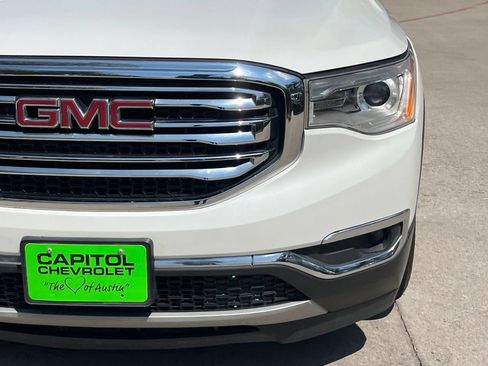 Used 2019 GMC Acadia SLT FWD image 9