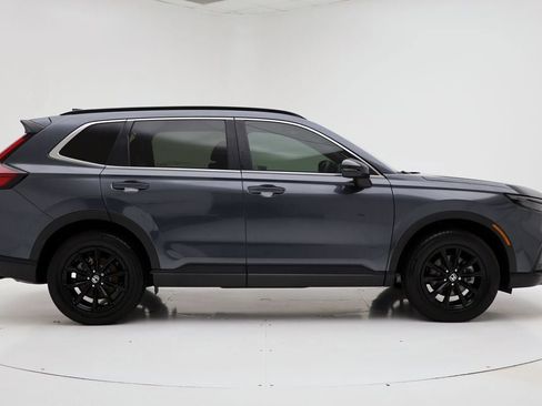 Used 2025 Honda CR-V Sport-L image 3