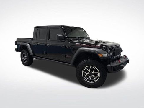 Used 2024 Jeep Gladiator Rubicon w/ Technology Group image 42