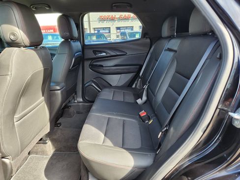 Used 2022 Chevrolet TrailBlazer RS AWD/4WD image 14