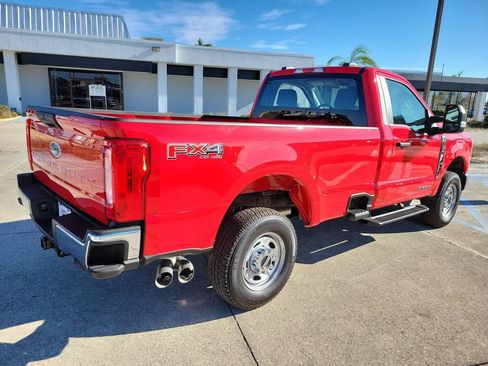 New 2026 Ford F250 XL w/ FX4 Off-Road Package AWD/4WD image 4