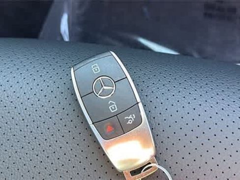 Certified 2025 Mercedes-Benz GLE 350 GLE 350 image 37