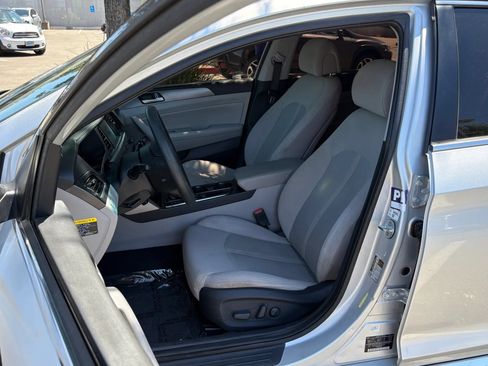 Used 2016 Hyundai Sonata Sport FWD image 10