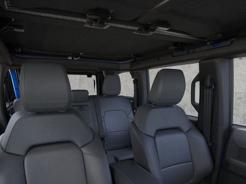New 2025 Ford Bronco Big Bend w/ Black Diamond Package AWD/4WD image 12