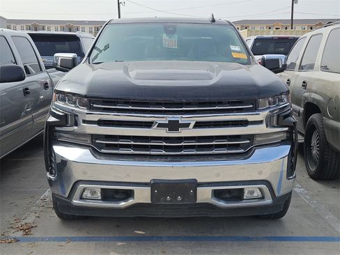 Used 2019 Chevrolet Silverado 1500 LTZ w/ LTZ Premium Package image 5