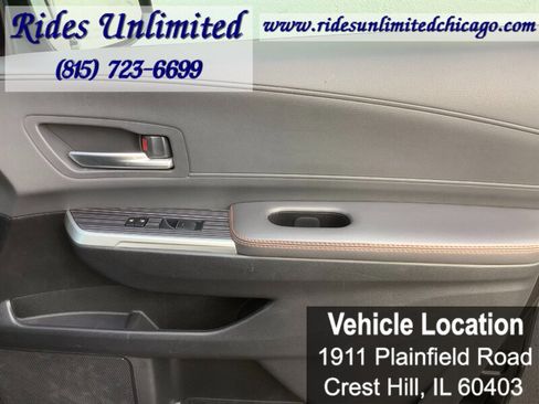 Used 2024 Toyota Sienna XSE w/ XSE Plus Package AWD/4WD image 35