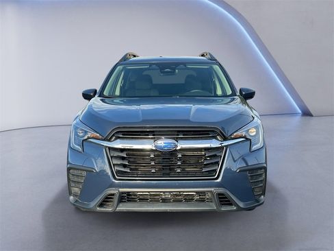 Used 2024 Subaru Ascent Premium w/ Convenience Package image 8