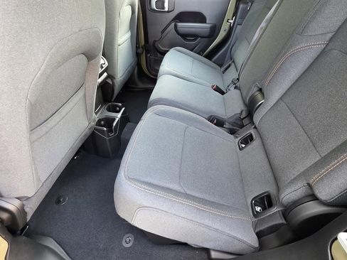 New 2026 Jeep Gladiator Sport image 9