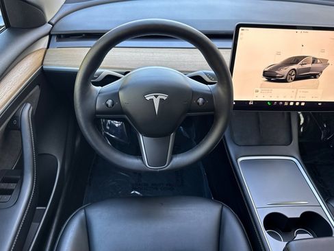 Used 2023 Tesla Model 3 Standard Range RWD image 31