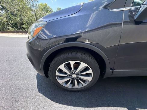 Used 2022 Buick Encore Preferred w/ Safety Package AWD/4WD image 10