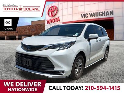 Used 2023 Toyota Sienna XLE