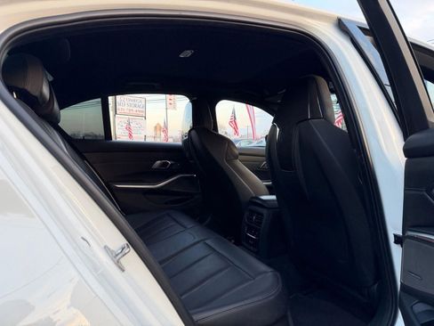 Used 2022 BMW M3 Competition w/ M Carbon Exterior Package RWD image 19