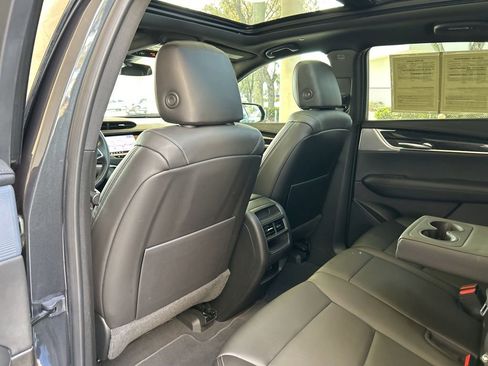 Used 2023 Cadillac XT5 Premium Luxury image 37