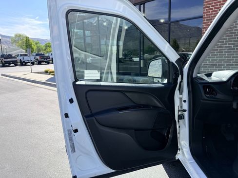 Used 2019 RAM ProMaster City Tradesman FWD image 15