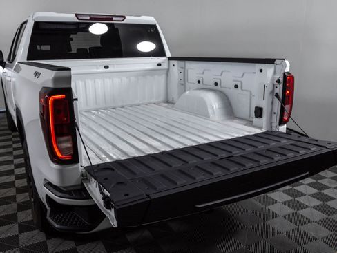 Certified 2024 GMC Sierra 1500 Elevation AWD/4WD image 13