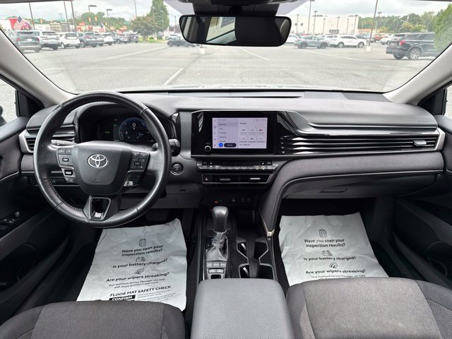 Used 2025 Toyota Camry LE w/ Convenience Package AWD/4WD image 12
