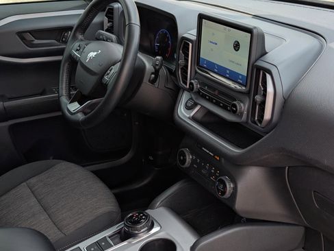 Used 2021 Ford Bronco Sport Big Bend w/ Big Bend Package (96B) AWD/4WD image 35